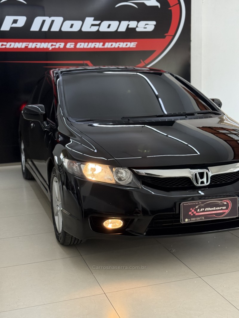 CIVIC 1.8 LXS 16V FLEX 4P MANUAL - 2010 - FARROUPILHA