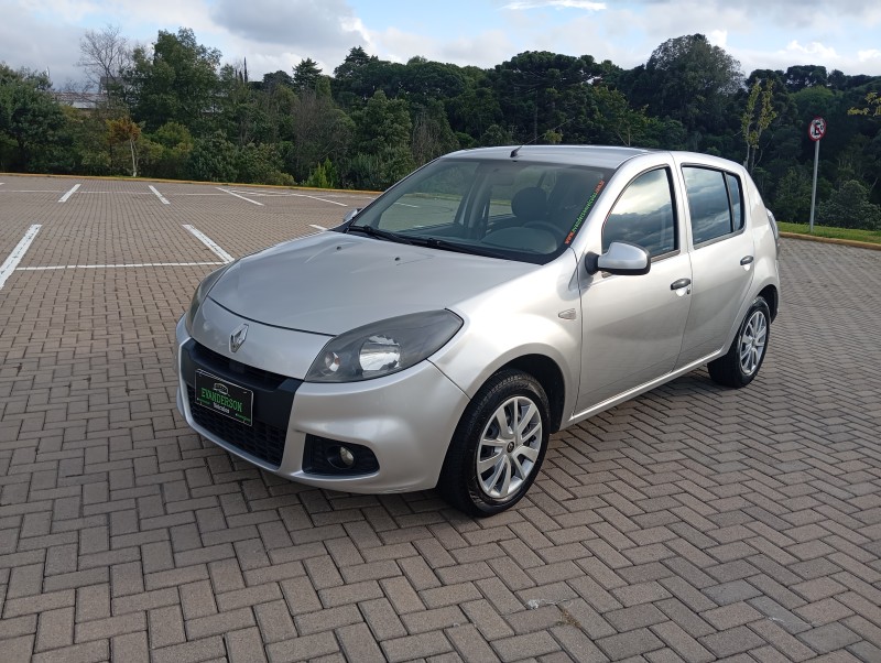 SANDERO 1.6 EXPRESSION 8V FLEX 4P MANUAL - 2014 - CAXIAS DO SUL