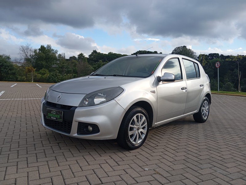 sandero 1.6 expression 8v flex 4p manual 2014 caxias do sul