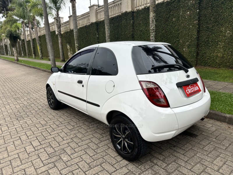 KA 1.0 MPI GL IMAGE 8V GASOLINA 2P MANUAL - 2004 - CAXIAS DO SUL