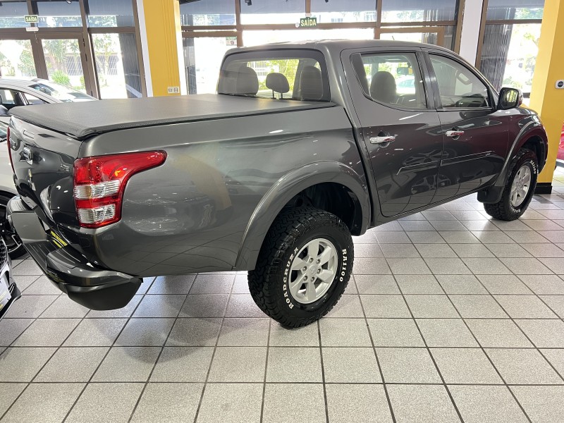 L200 TRITON 2.4 16V TURBO DIESEL SPORT HPE TOP CD 4P 4X4 AUTOMÁTICO - 2018 - CAXIAS DO SUL