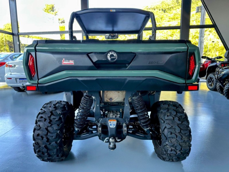 CAN-AN MAVERICK TRAIL DPS - 2023 - TRêS COROAS