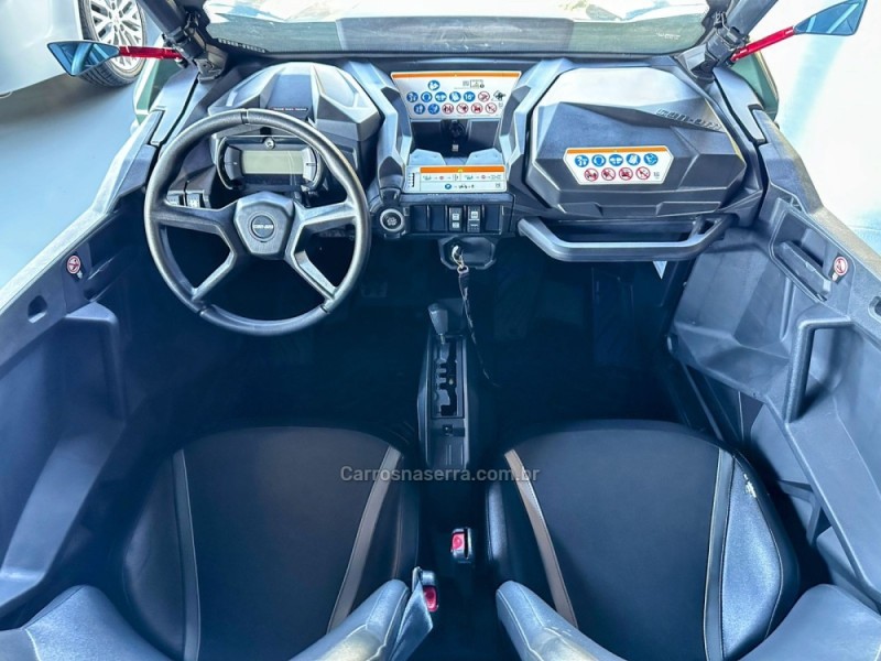 CAN-AN MAVERICK TRAIL DPS - 2023 - TRêS COROAS