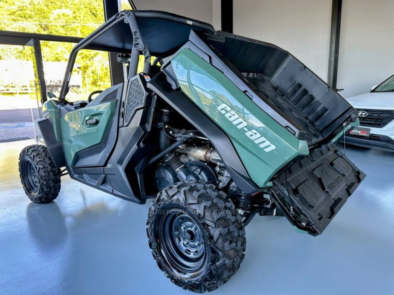 CAN-AN MAVERICK TRAIL DPS - 2023 - TRêS COROAS