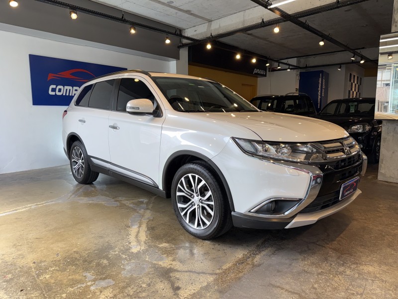 OUTLANDER 2.2 4X4 16V DIESEL 4P AUTOMÁTICO - 2016 - BENTO GONçALVES