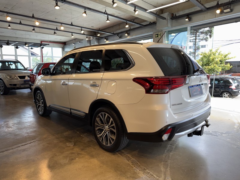 OUTLANDER 2.2 4X4 16V DIESEL 4P AUTOMÁTICO - 2016 - BENTO GONçALVES