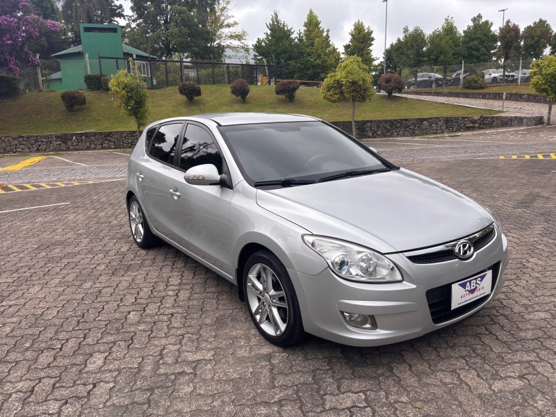 I30 2.0 MPI 16V GASOLINA 4P MANUAL - 2010 - CAXIAS DO SUL