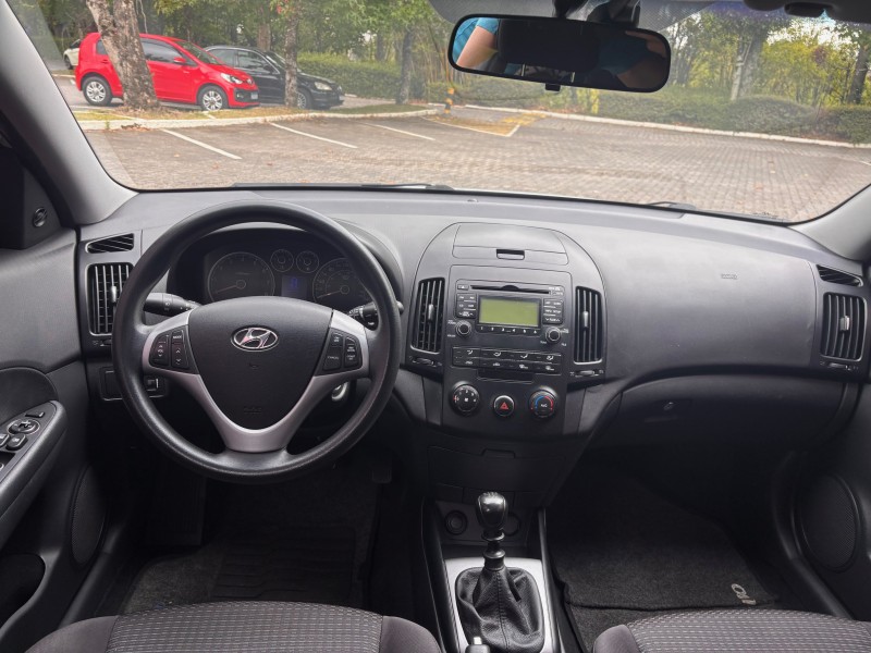 I30 2.0 MPI 16V GASOLINA 4P MANUAL - 2010 - CAXIAS DO SUL