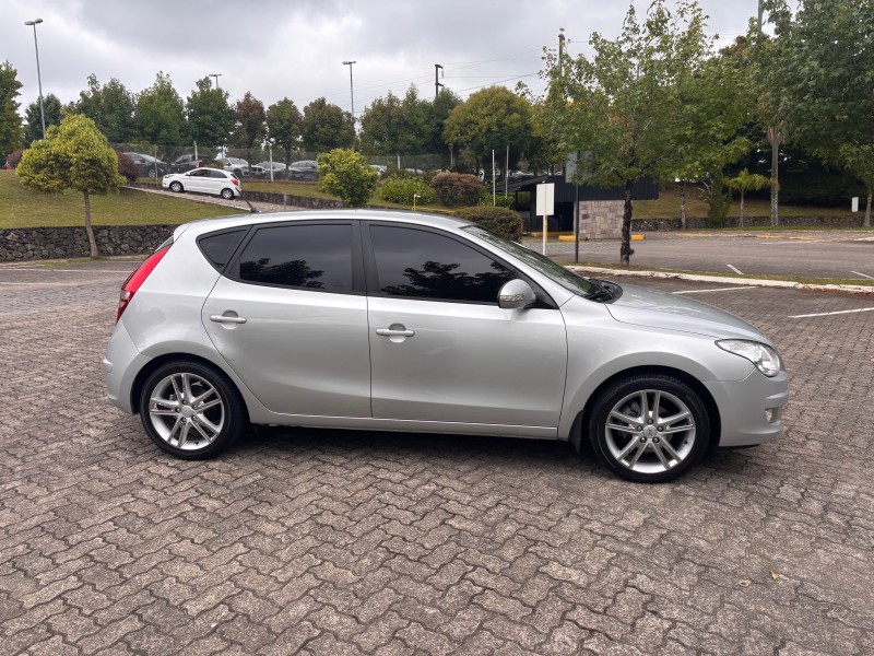 I30 2.0 MPI 16V GASOLINA 4P MANUAL - 2010 - CAXIAS DO SUL