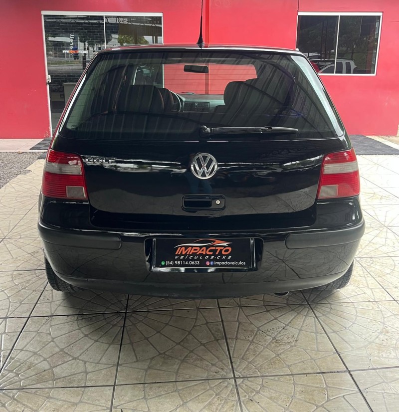 GOLF 2.0 MI 8V GASOLINA 4P MANUAL - 2004 - CAXIAS DO SUL