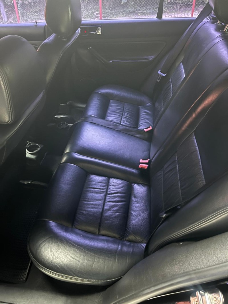 GOLF 2.0 MI 8V GASOLINA 4P MANUAL - 2004 - CAXIAS DO SUL