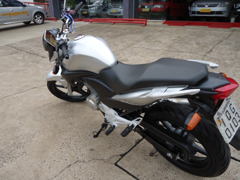 CB 300R  - 2010 - SANTA CLARA DO SUL