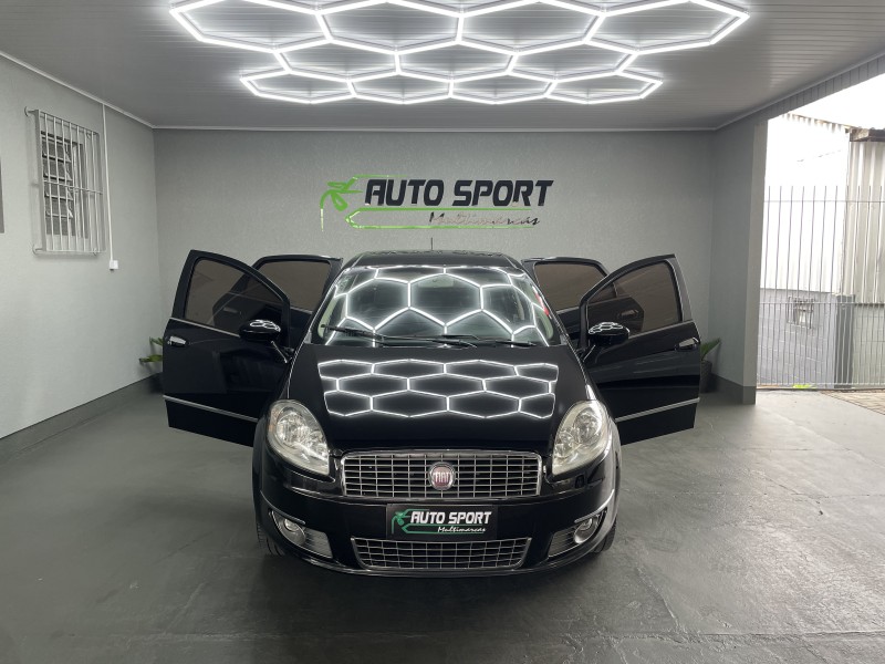 LINEA 1.8 HLX 16V FLEX 4P AUTOMATIZADO - 2011 - CAXIAS DO SUL