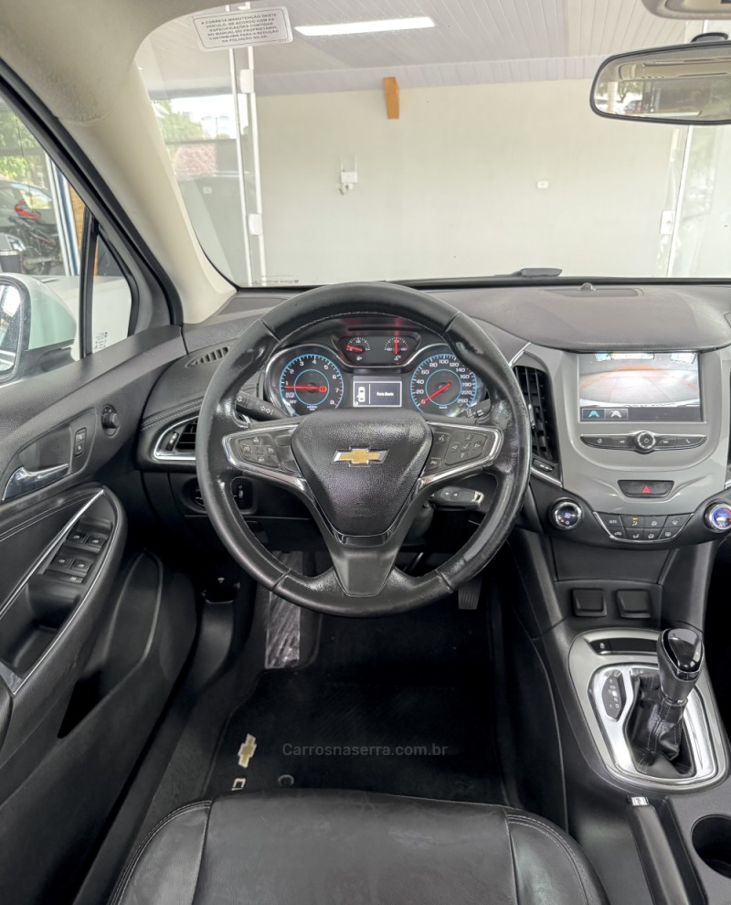 CRUZE 1.4 TURBO LT SPORT6 16V FLEX 4P AUTOMÁTICO - 2017 - VILA FLORES