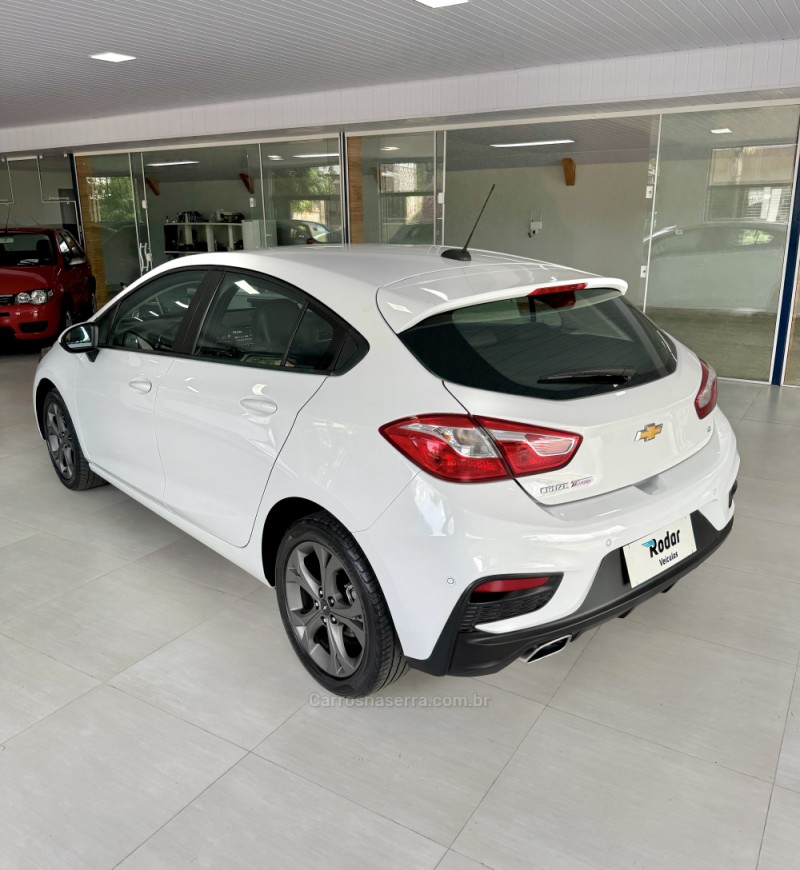 CRUZE 1.4 TURBO LT SPORT6 16V FLEX 4P AUTOMÁTICO - 2017 - VILA FLORES