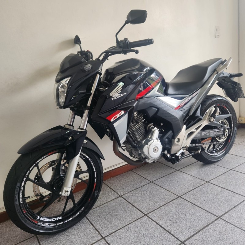 CB 250F TWISTER CBS - 2018 - FARROUPILHA