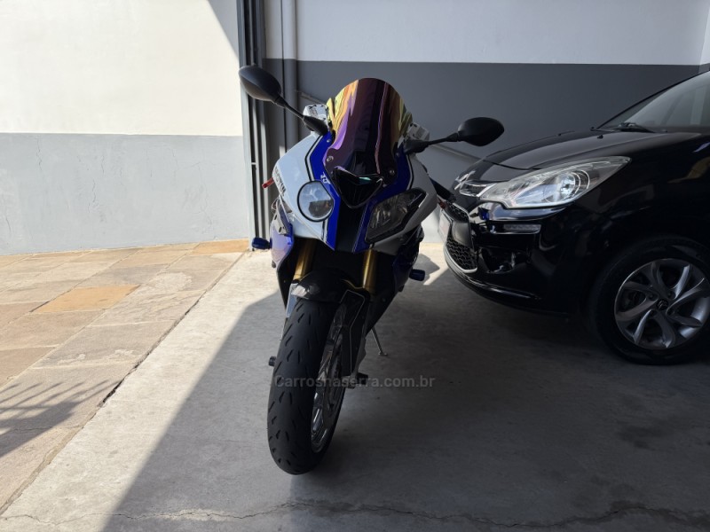 S 1000 RR - 2011 - CAXIAS DO SUL