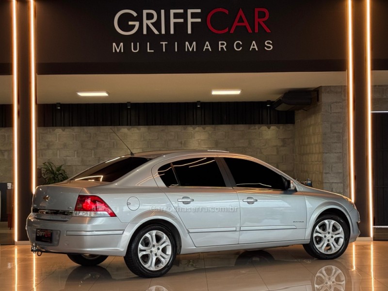 VECTRA 2.0 MPFI ELEGANCE 8V 140CV FLEX 4P MANUAL - 2011 - DOIS IRMãOS