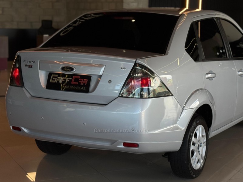 FIESTA 1.6 MPI CLASS SEDAN 8V FLEX 4P MANUAL - 2013 - DOIS IRMãOS