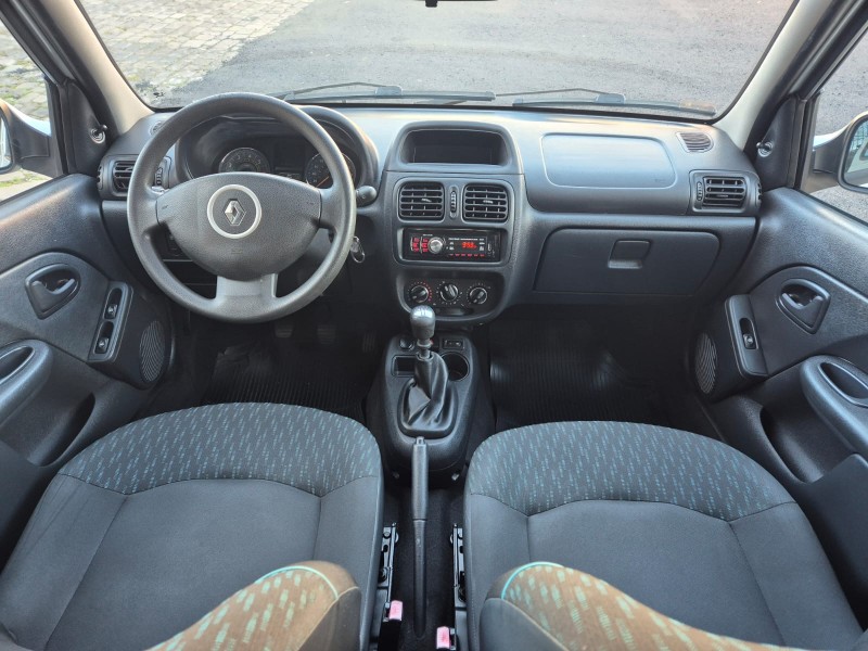 CLIO 1.0 EXPRESSION 16V FLEX 4P MANUAL - 2016 - CAXIAS DO SUL
