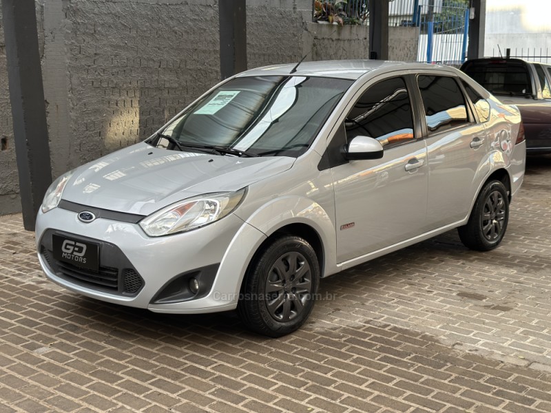 fiesta 1.6 rocam se sedan 8v flex 4p manual 2012 passo fundo