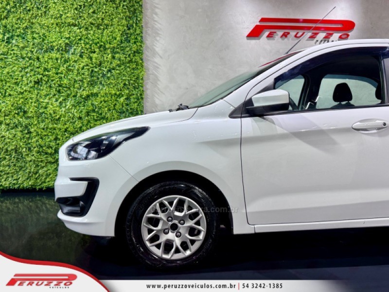 KA 1.5 SE SEDAN 12V FLEX 4P MANUAL - 2020 - NOVA PRATA
