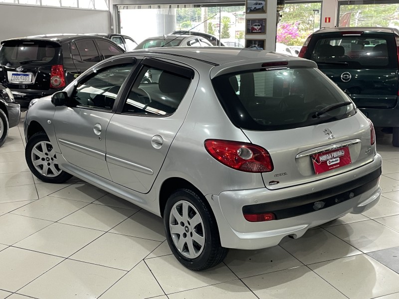 207 1.4 XR 8V FLEX 4P MANUAL - 2011 - CAXIAS DO SUL