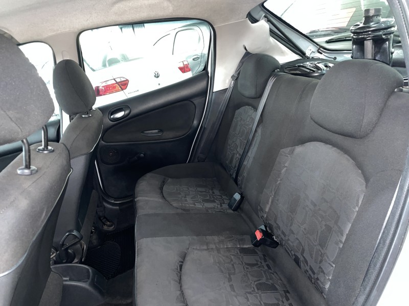 207 1.4 XR 8V FLEX 4P MANUAL - 2011 - CAXIAS DO SUL