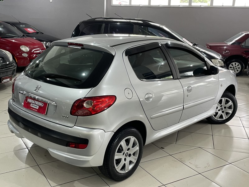 207 1.4 XR 8V FLEX 4P MANUAL - 2011 - CAXIAS DO SUL