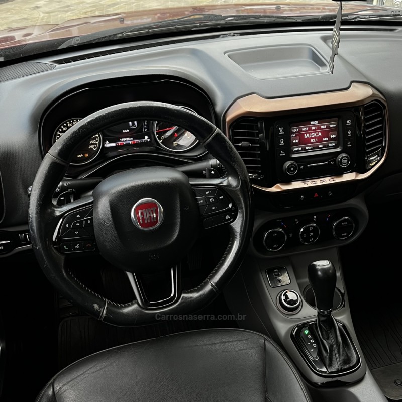 TORO 2.0 16V TURBO DIESEL VOLCANO AT9 4X4 AUTOMÁTICO - 2017 - VACARIA