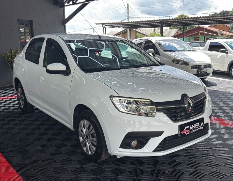 LOGAN 1.0 ZEN 12V FLEX 4P MANUAL - 2022 - CANELA