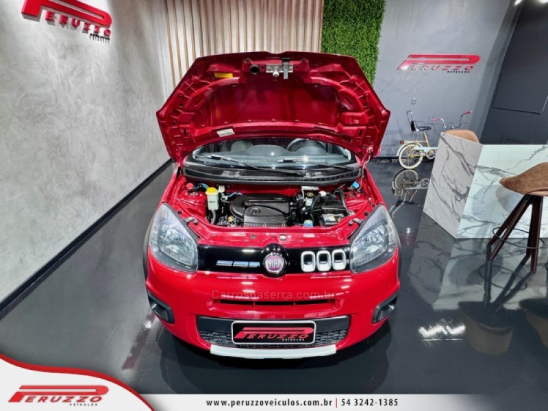 UNO 1.0 EVO WAY 8V FLEX 4P MANUAL - 2015 - NOVA PRATA