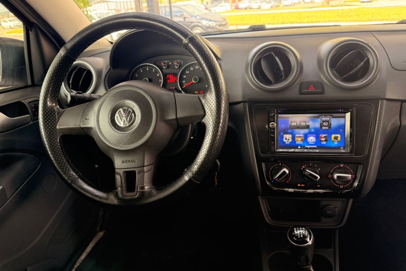 SAVEIRO 1.6 MI TRENDLINE CS 8V FLEX 2P MANUAL - 2015 - CANELA