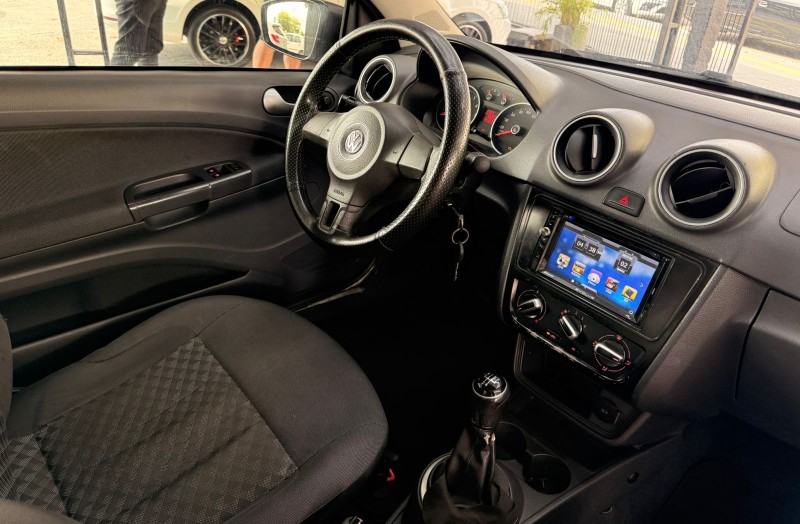 SAVEIRO 1.6 MI TRENDLINE CS 8V FLEX 2P MANUAL - 2015 - CANELA