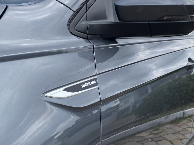 POLO 1.0	200 TSI HIGHLINE AUTOMÁTICO  - 2021 - CARLOS BARBOSA