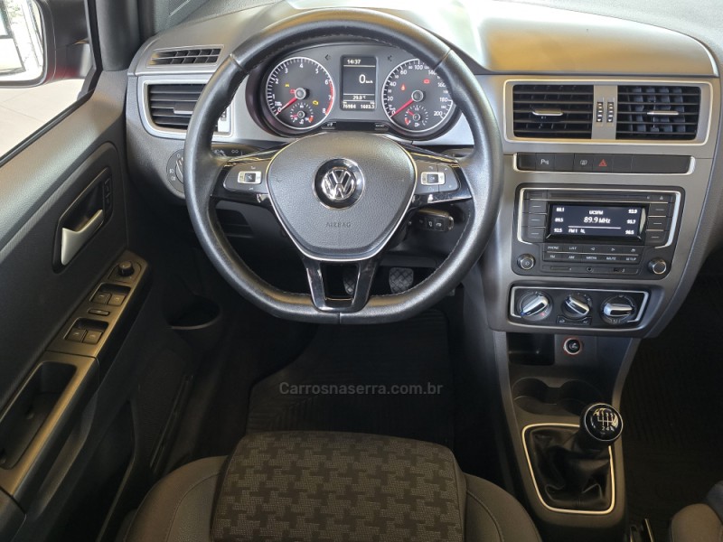 FOX 1.0 MPI TRACK 12V FLEX 4P MANUAL - 2016 - BENTO GONçALVES