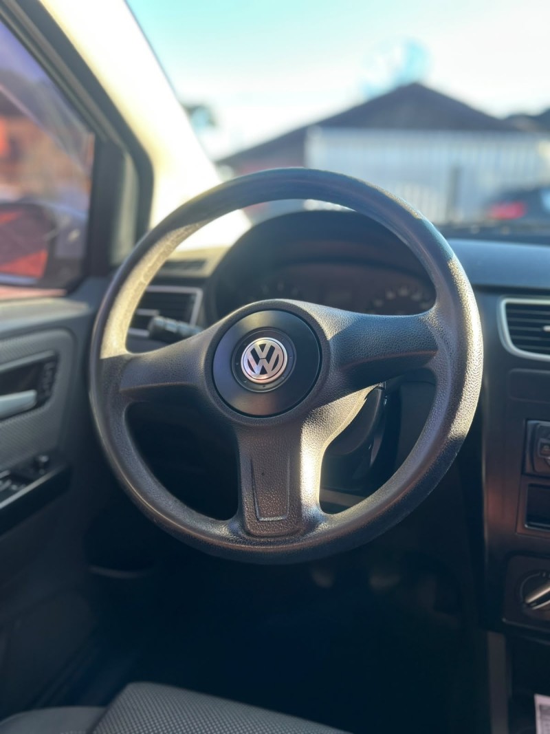 FOX 1.0 MI 8V FLEX 4P MANUAL - 2012 - CANELA