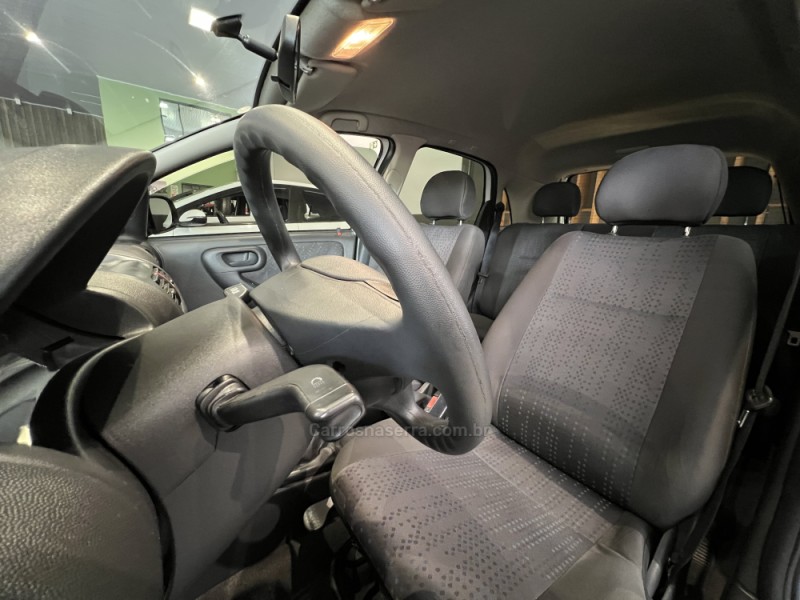 CORSA 1.4 MPFI MAXX 8V FLEX 4P MANUAL - 2012 - CAXIAS DO SUL