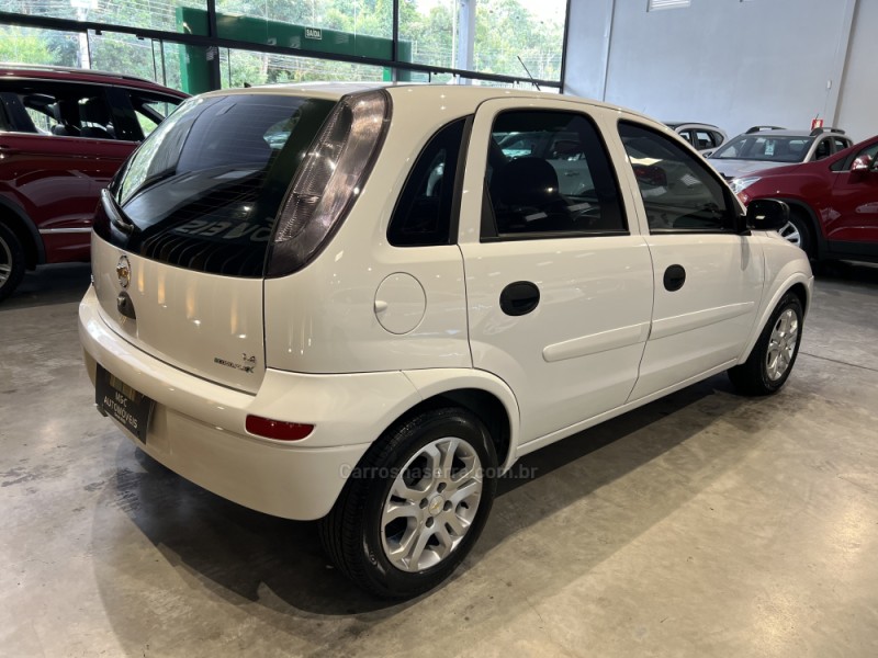 CORSA 1.4 MPFI MAXX 8V FLEX 4P MANUAL - 2012 - CAXIAS DO SUL