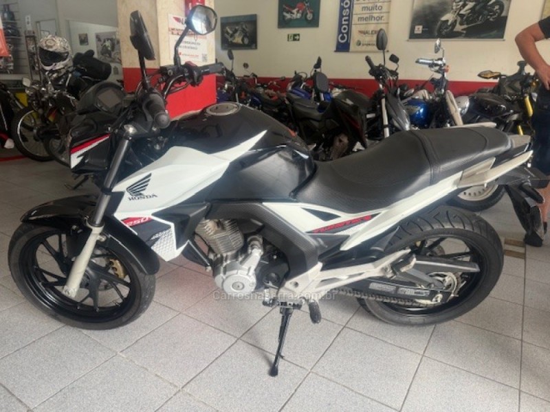 CB 250F TWISTER CBS - 2019 - GARIBALDI