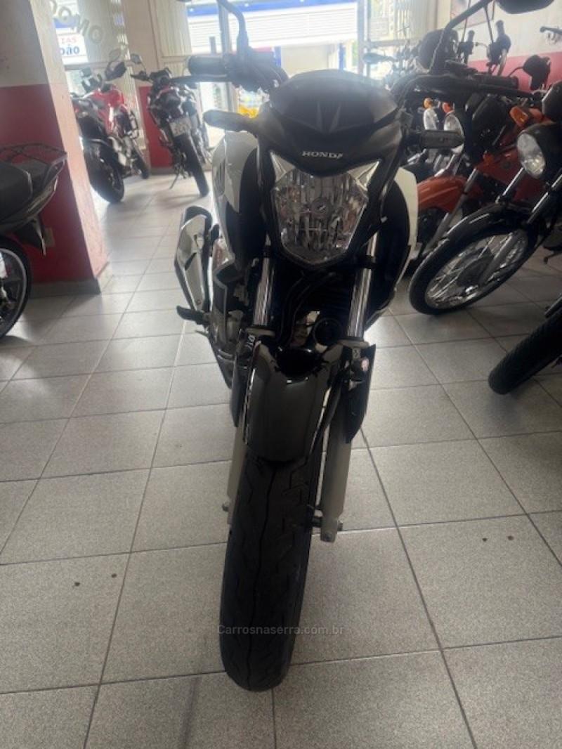 CB 250F TWISTER CBS - 2019 - GARIBALDI