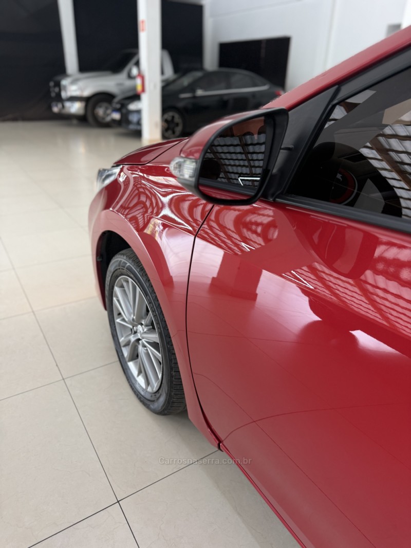 COROLLA 2.0 XEI 16V FLEX 4P AUTOMÁTICO - 2017 - FARROUPILHA
