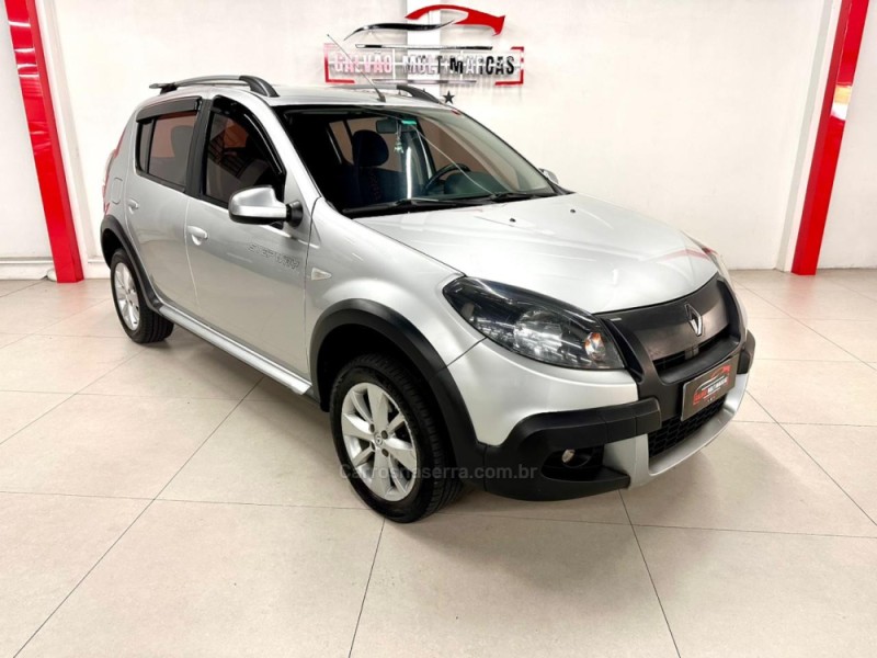 SANDERO 1.6 STEPWAY 16V FLEX 4P MANUAL - 2013 - CAXIAS DO SUL