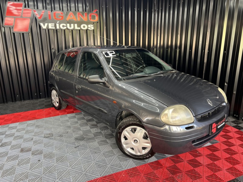 CLIO 1.0 RN 8V GASOLINA 4P MANUAL - 2002 - CAXIAS DO SUL