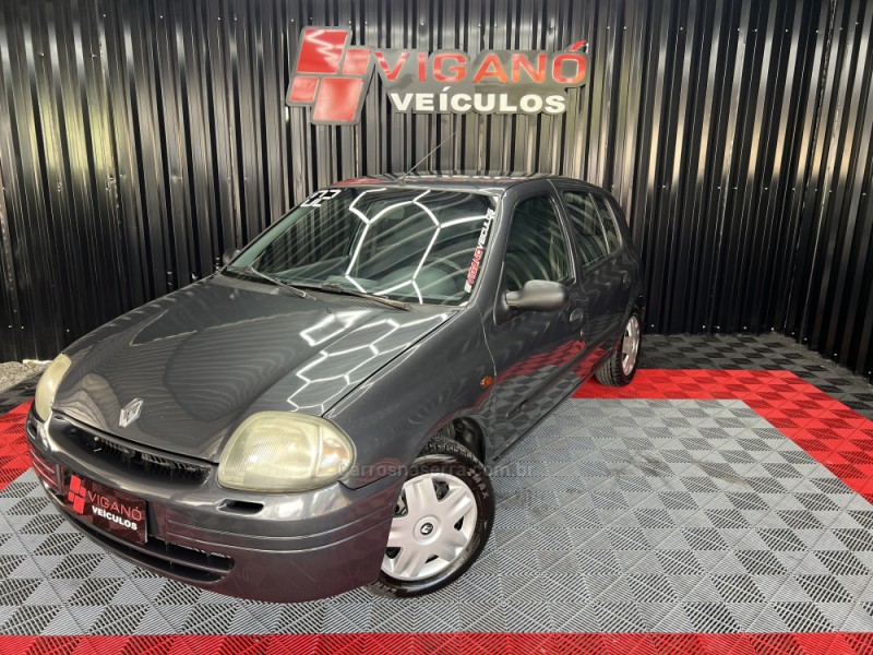 CLIO 1.0 RN 8V GASOLINA 4P MANUAL