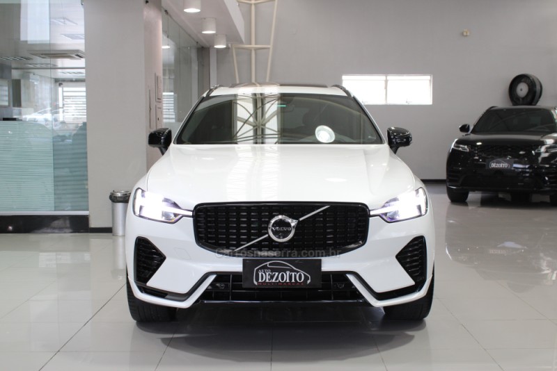 XC60 2.0 T8 ULTIMATE DARK AWD HIBRIDO 4P AUTOMÁTICO  - 2024 - CAXIAS DO SUL