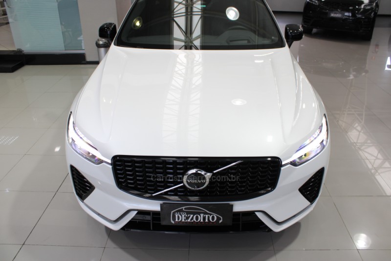XC60 2.0 T8 ULTIMATE DARK AWD HIBRIDO 4P AUTOMÁTICO  - 2024 - CAXIAS DO SUL