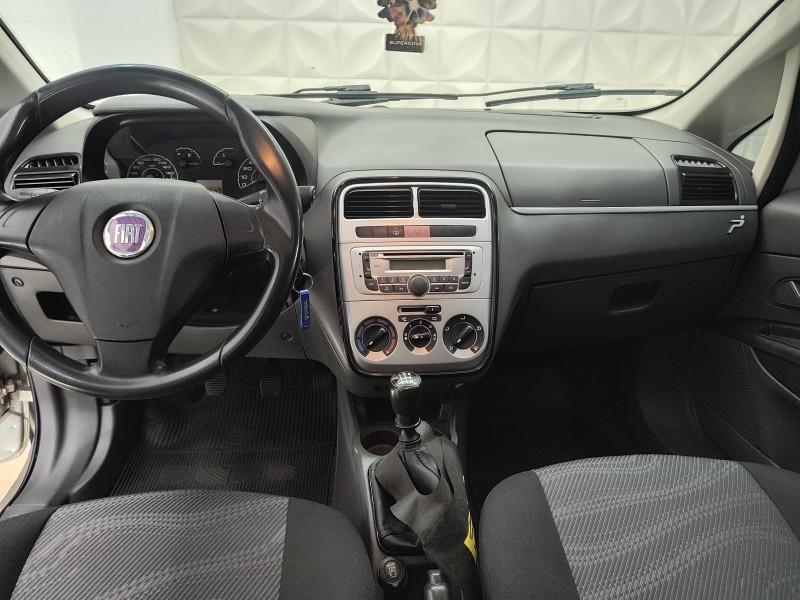 PUNTO 1.4 ATTRACTIVE 8V FLEX 4P MANUAL - 2012 - CAXIAS DO SUL