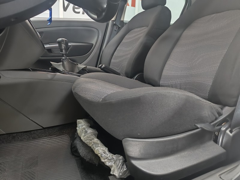 PUNTO 1.4 ATTRACTIVE 8V FLEX 4P MANUAL - 2012 - CAXIAS DO SUL