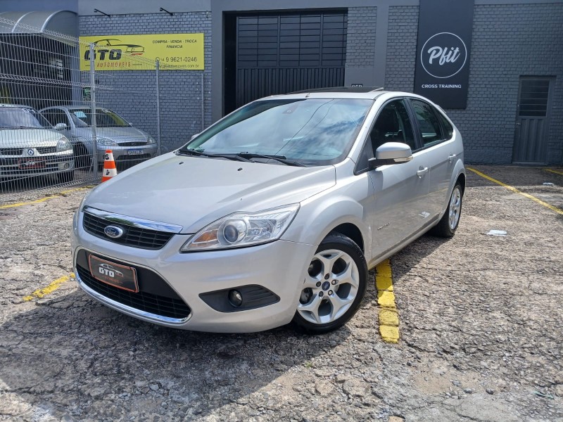 focus 2.0 titanium 16v flex 4p automatico 2012 farroupilha
